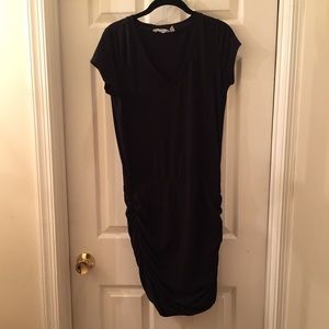 Athleta Women’s Small Black V-Neck Dress